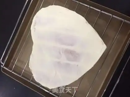 Make Rose heart cake step 15