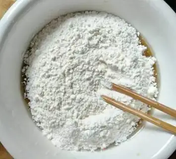 Make A wide moon cake step 2