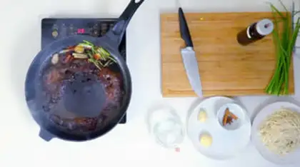 Make Onion noodles step 1