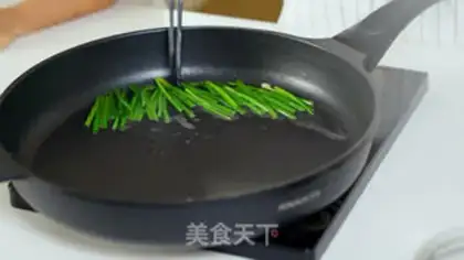 Make Onion noodles step 4