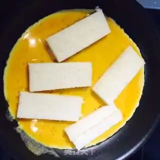Make Bacon toast step 3