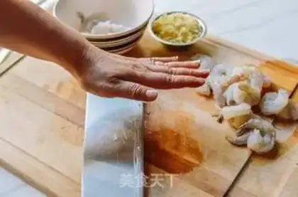 Make Shrimp dumplings step 0