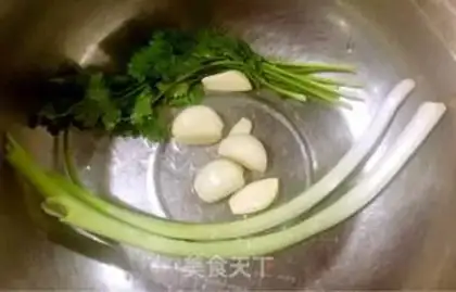 Make Oysters roasted with garlic step 1