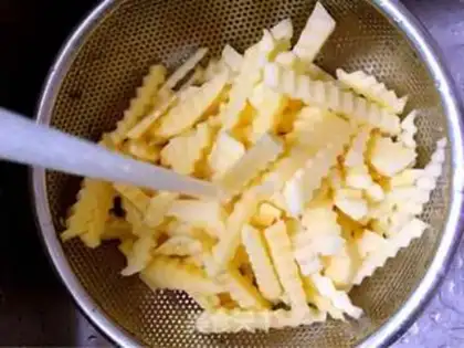 Make Spicy wave potatoes step 2