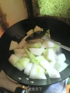 Make Red-hot melons step 1