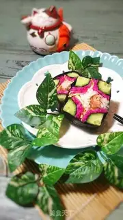 Make Tuna sushi step 14