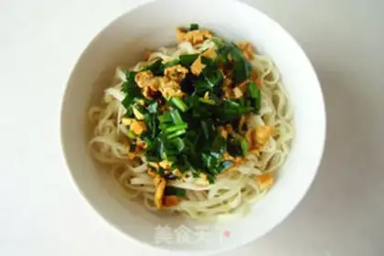 Make Soccer egg noodles step 9