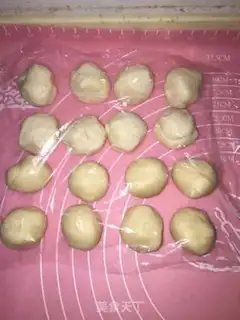 Make Lian Yuen Yuen step 5