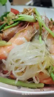 Make Garlic veggie shrimp step 4