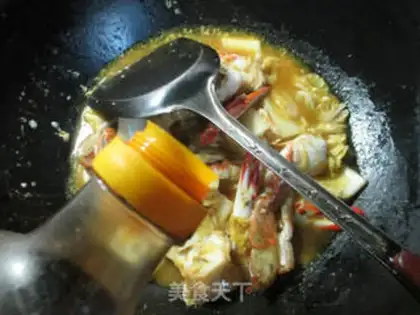 Make Curry cabbage crabs step 6