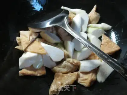 Make Burn the tofu in white step 2