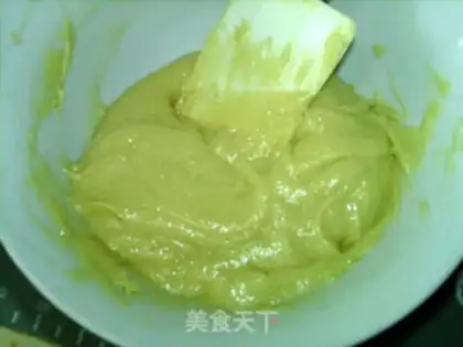 Make French cranberry cheese mooncake step 6
