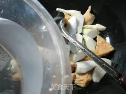 Make Burn the tofu in white step 3