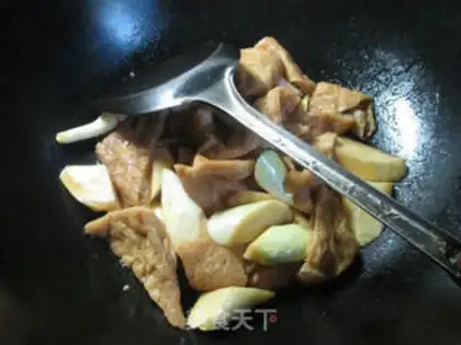 Make Burn the tofu in white step 8