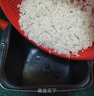 Make Sausage pot and rice step 1