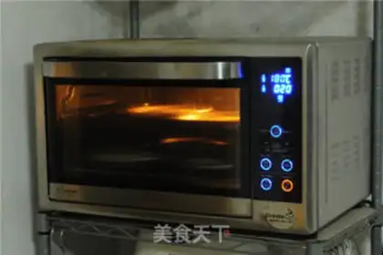 Make Cake with light cream step 6