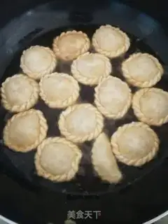 Make Cricket dumpling box step 0