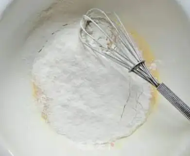 Make Cat claw cake step 1