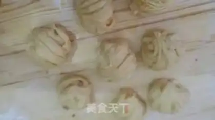 Make Toaster rolls step 1