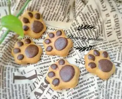 Make Cat claw cake step 7