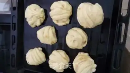 Make Toaster rolls step 2
