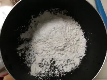 Make Small milk coconut step 1