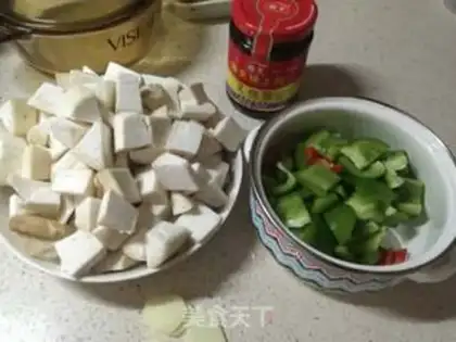 Make Three apricots step 1