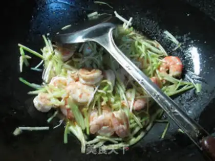 Make Shrimp sprouts step 7