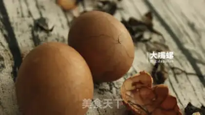 Make Red sugar tea eggs step 7