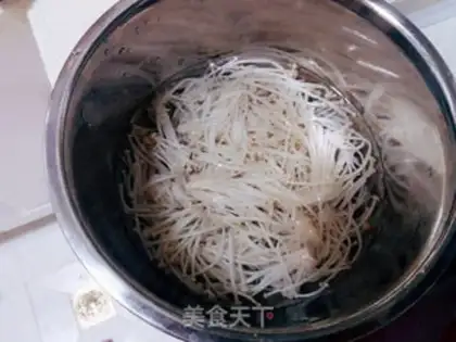 Make cucumber with a golden pin mushroom step 3