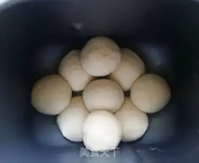 Make Stupid bear bread step 9