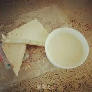 Make Beans and eggs sandwich step 0
