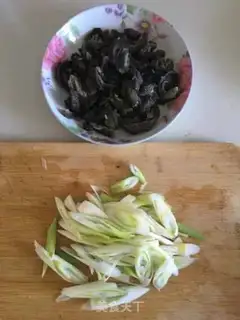Make Burning sea cucumber step 1