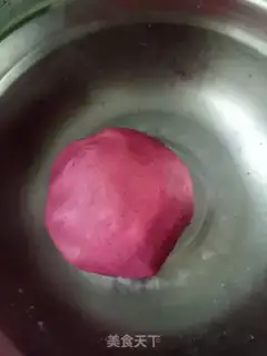 Make Flamingo ice cream mooncake step 7