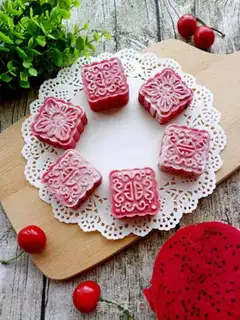 Make Flamingo ice cream mooncake step 14