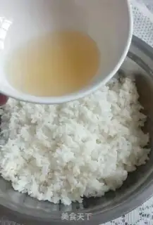 Make Sushi with the bacon step 1