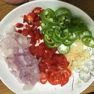 Make Spicy scallops step 2