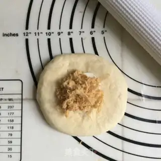 Make Onion cheese and bread step 3