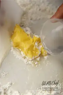 Make Sioux mooncake step 4
