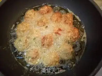 Make Lion head with sauce step 2