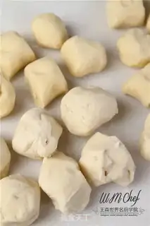 Make Sioux mooncake step 6