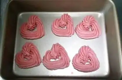 Make Pink-love cookies step 11