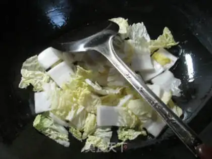 Make Curry shrimp cabbage step 3