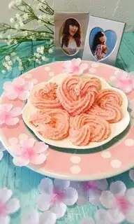 Make Pink-love cookies step 16