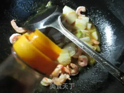 Make Curry shrimp cabbage step 6