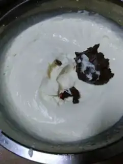 Make Chocolate cream apple cake step 8