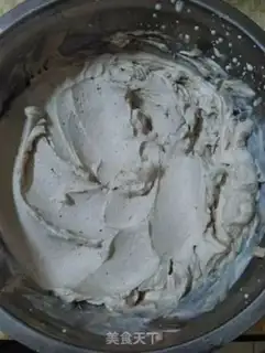 Make Chocolate cream apple cake step 9