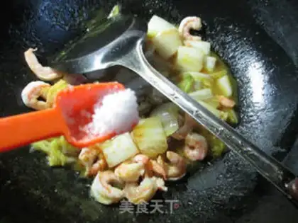 Make Curry shrimp cabbage step 7
