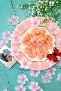 Make Pink-love cookies step 18