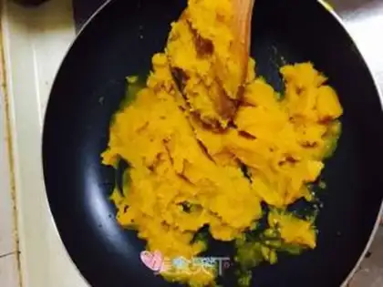Make Korean pumpkin porridge step 2